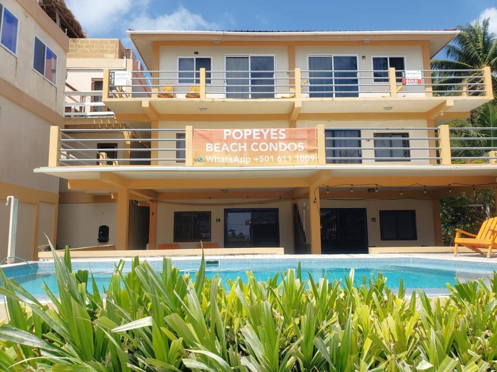 Beach Club Budget Rooms At Popeyes Caye Caulker Kültér fotó